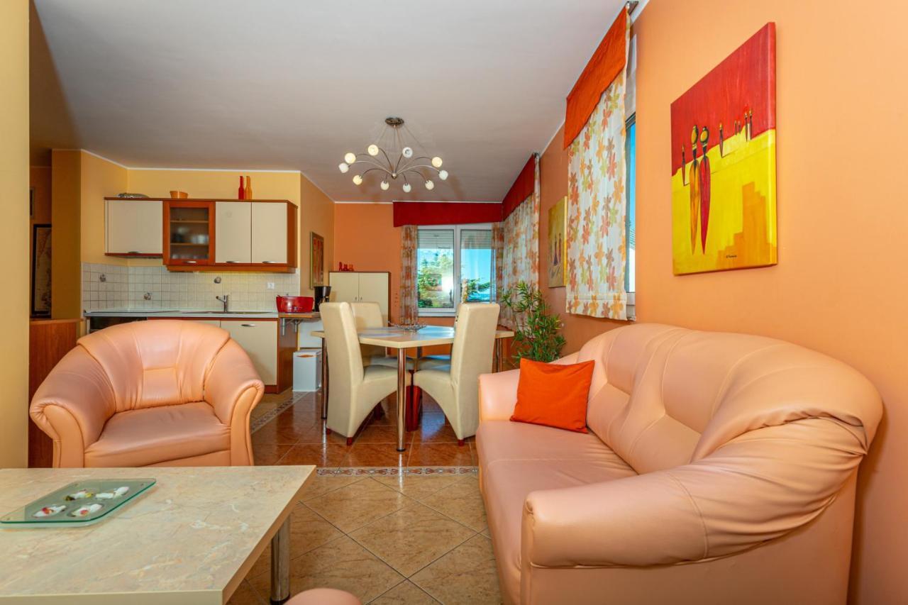Apartman Rima Dramalj Ngoại thất bức ảnh